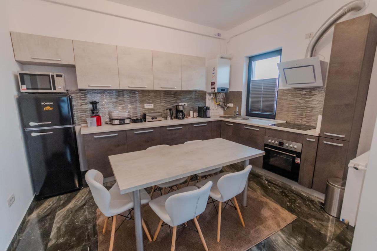 Penthouse Luxury Fălticeni Zewnętrze zdjęcie